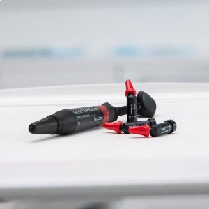 Tetric EvoCeram Refill 3x3g T Материал пломбировочный светоотверждаемый