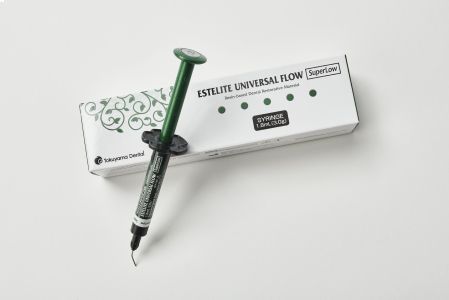 Estelite Universal Flow Super Low A4 шприц 3 г.(1,8 мл) 13873 Tokuyama
